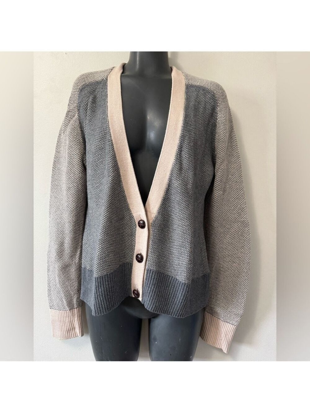 Hobbs UK Women's Gray and Cream Sweater Size 8